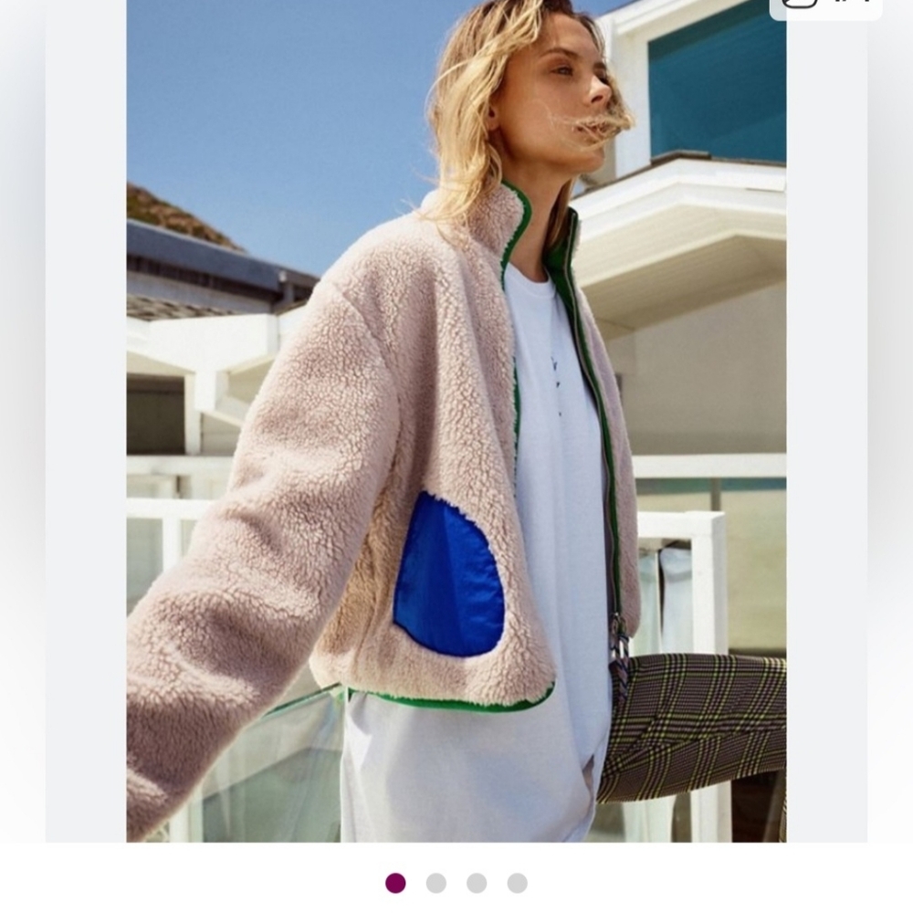 Urban Outfitters Cream and Blue Fleece Hoodie